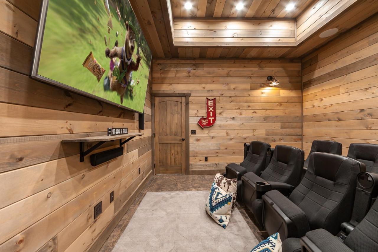 Splash Mountain Pool Hot Tub Theater Game Room Сев'єрвілл Екстер'єр фото